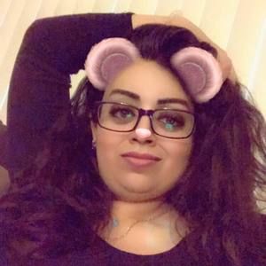 Meet your Posher, Monica